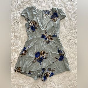 Blue floral romper